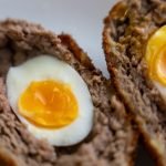 Ką lietuviai deda ant Velykų stalo?